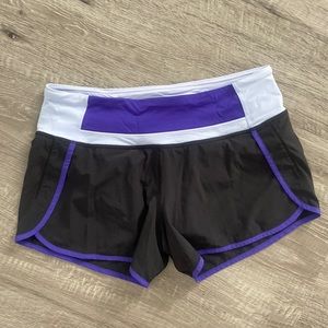 Lululemon Sz 6 shorts